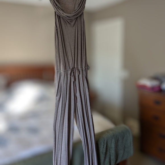 Max studio Jumpsuit - Picture 2 of 3